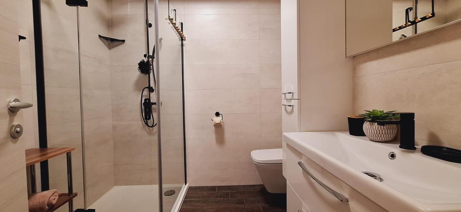 Kata'S Apartment'S メドゥリン エクステリア 写真